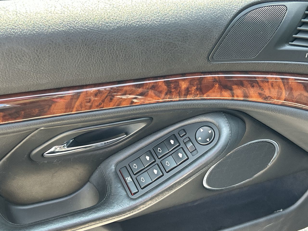2000 BMW M5 in Barrie, Ontario