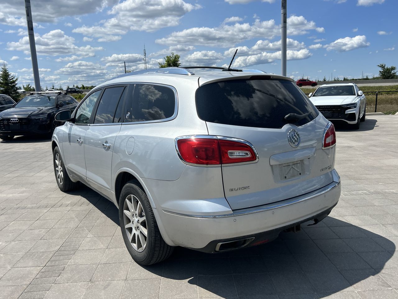 2015 Buick Enclave in Barrie, Ontario