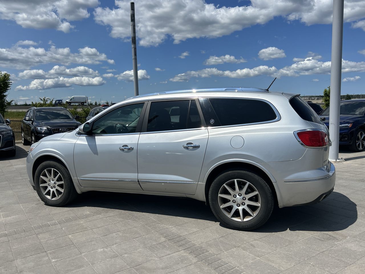 2015 Buick Enclave in Barrie, Ontario