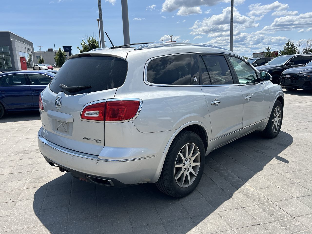 2015 Buick Enclave in Barrie, Ontario