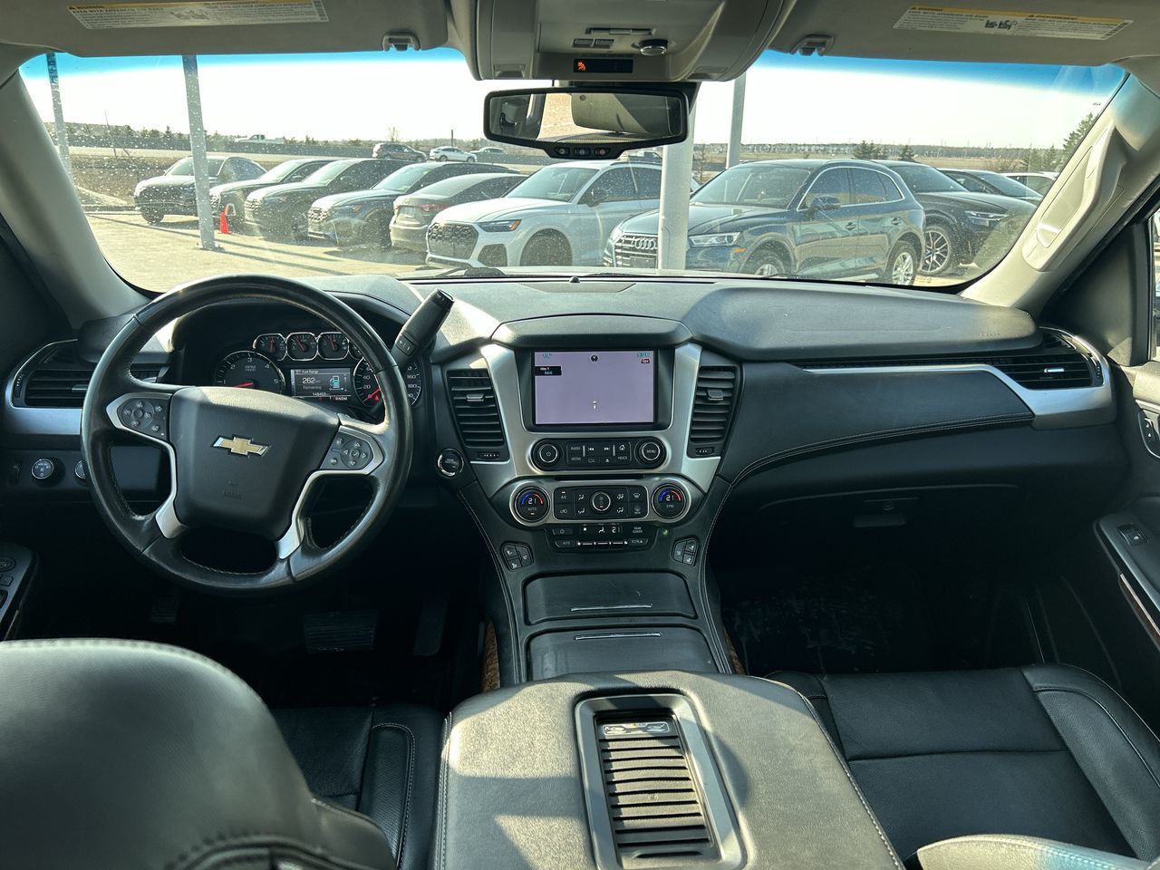 Chevrolet Suburban  2015 à Barrie, Ontario