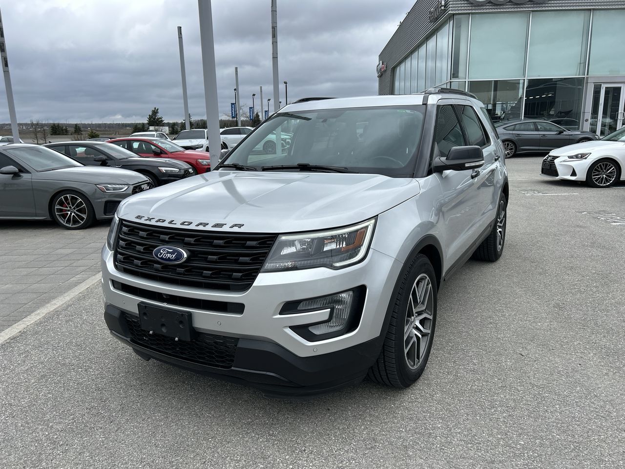 2017 Ford Explorer in Barrie, Ontario