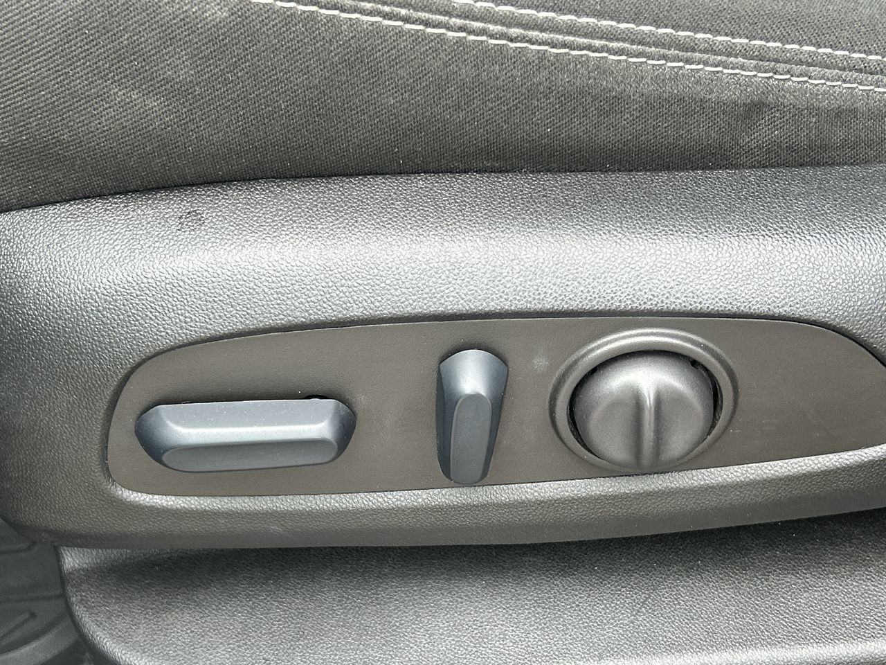 2023 GMC Terrain in Barrie, Ontario