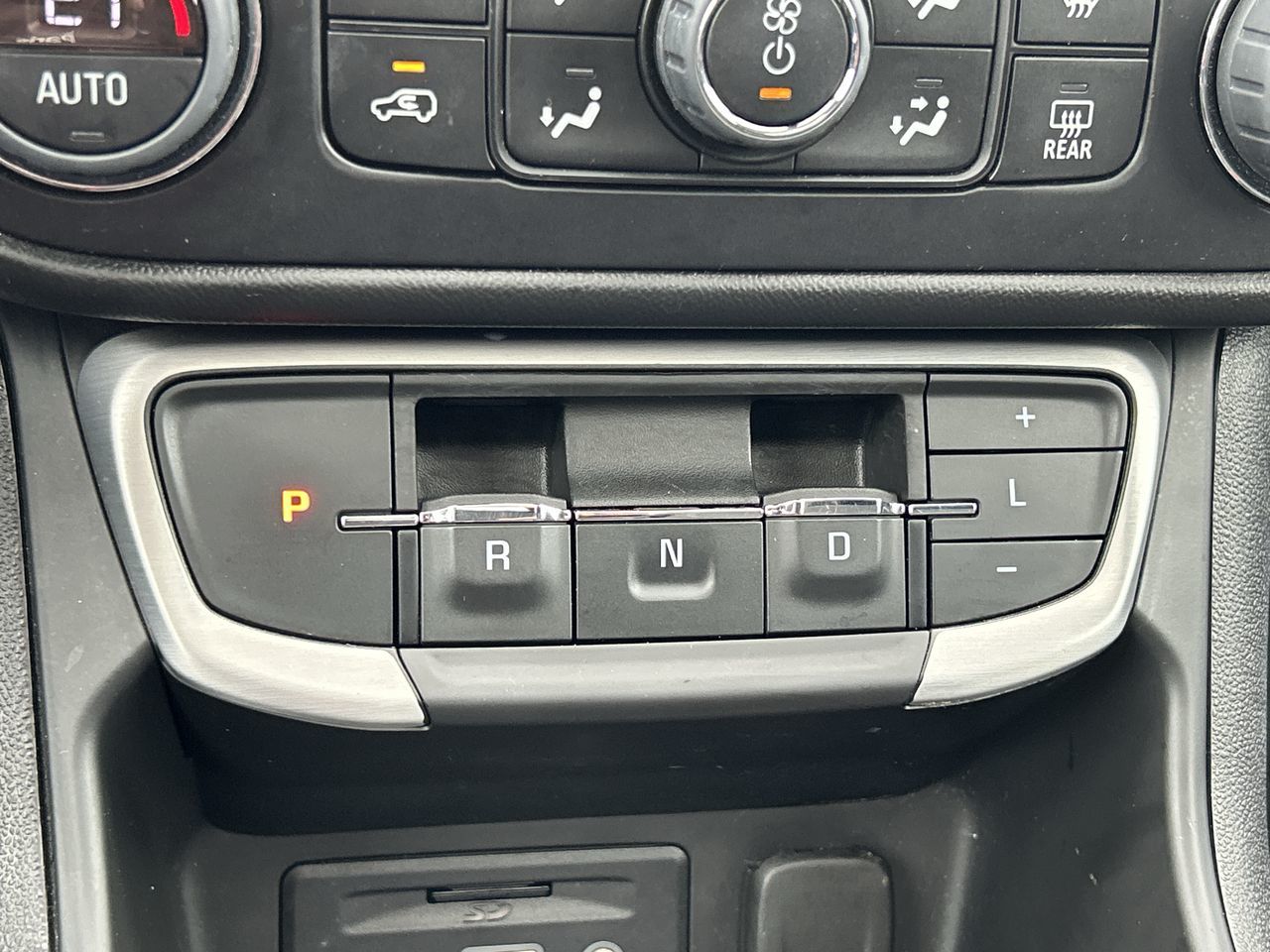 2023 GMC Terrain in Barrie, Ontario