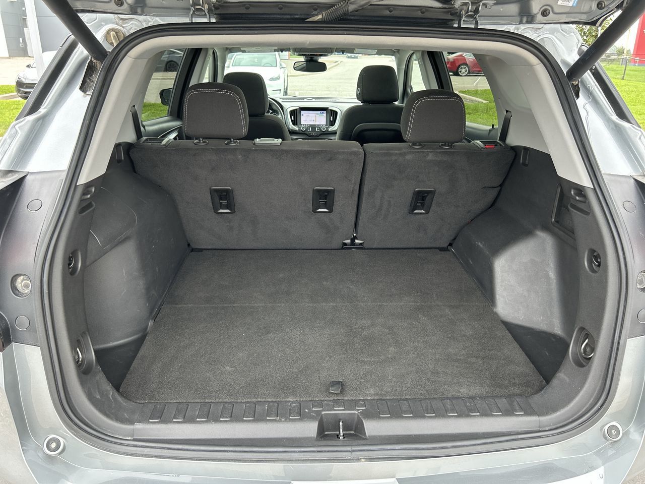 2023 GMC Terrain in Barrie, Ontario