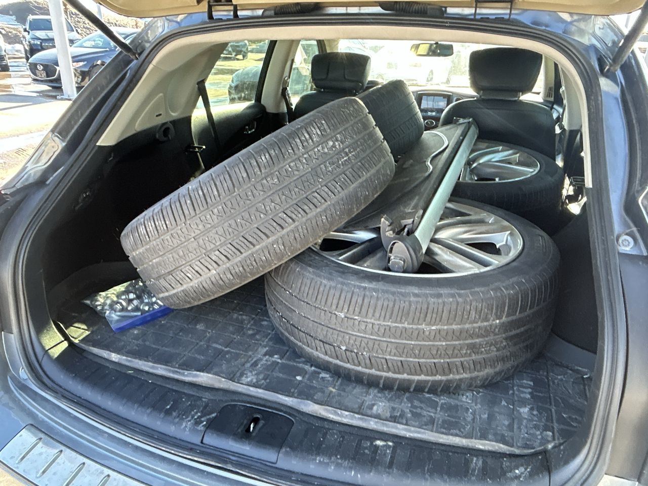 2015 Infiniti QX50 in Barrie, Ontario