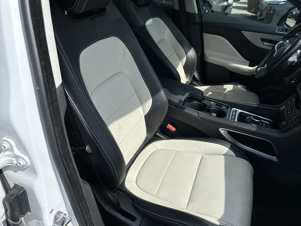 2017 Jaguar F-PACE in Barrie, Ontario