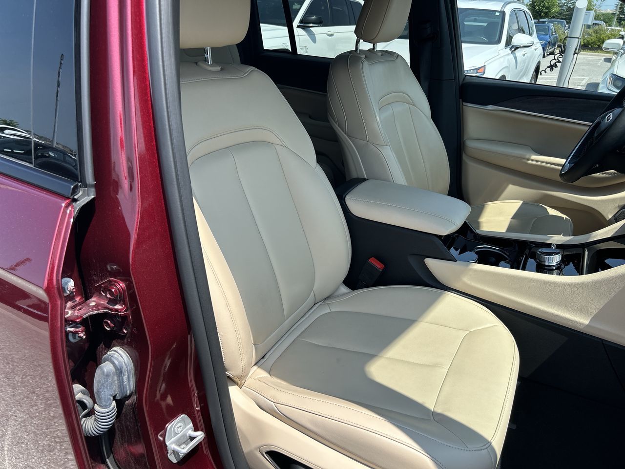 2023 Jeep Grand Cherokee 4X4 in Barrie, Ontario
