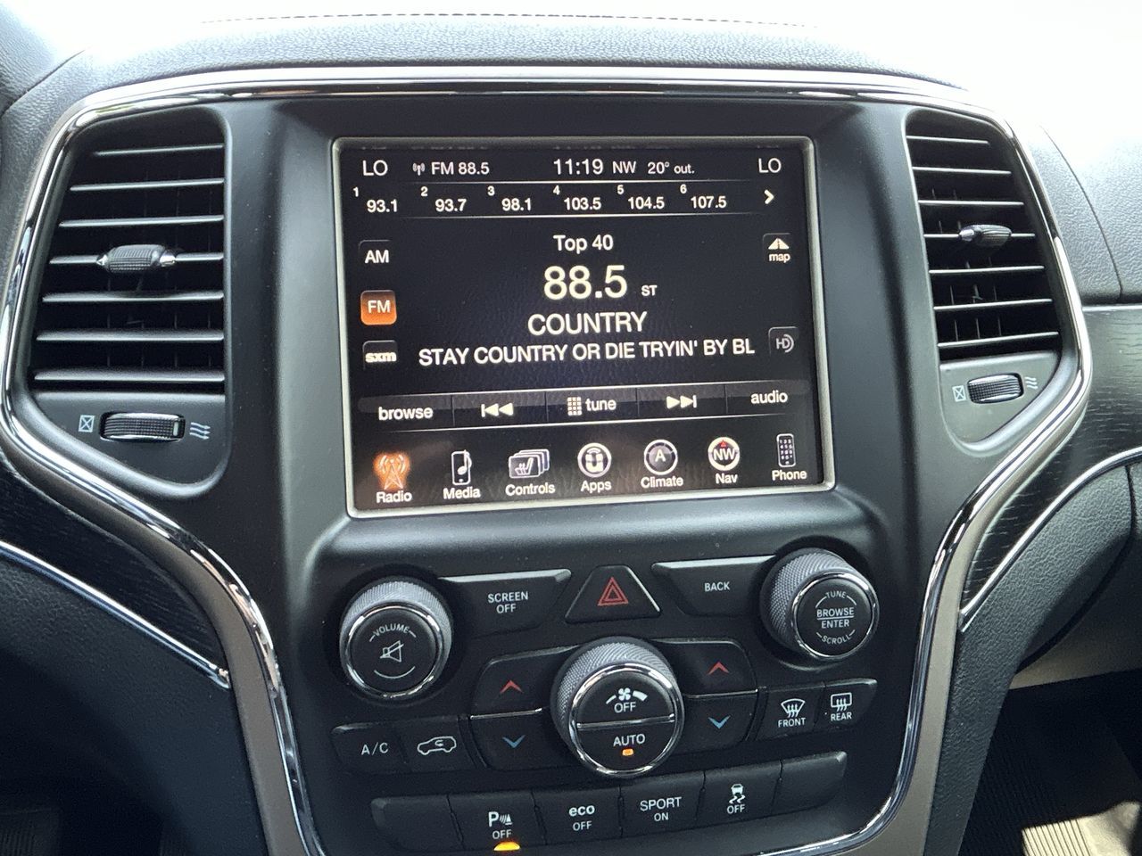 2016 Jeep Grand Cherokee in Barrie, Ontario
