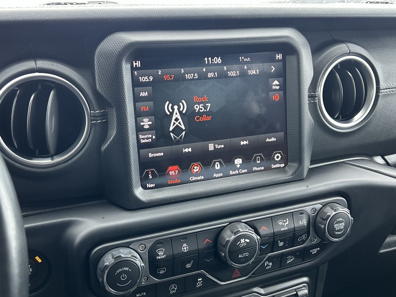 2020 Jeep Wrangler in Barrie, Ontario