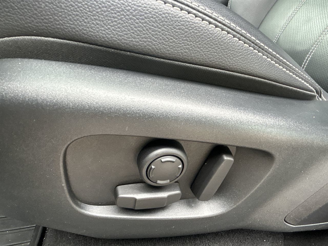 Land Rover Range Rover Velar  2021 à Barrie, Ontario