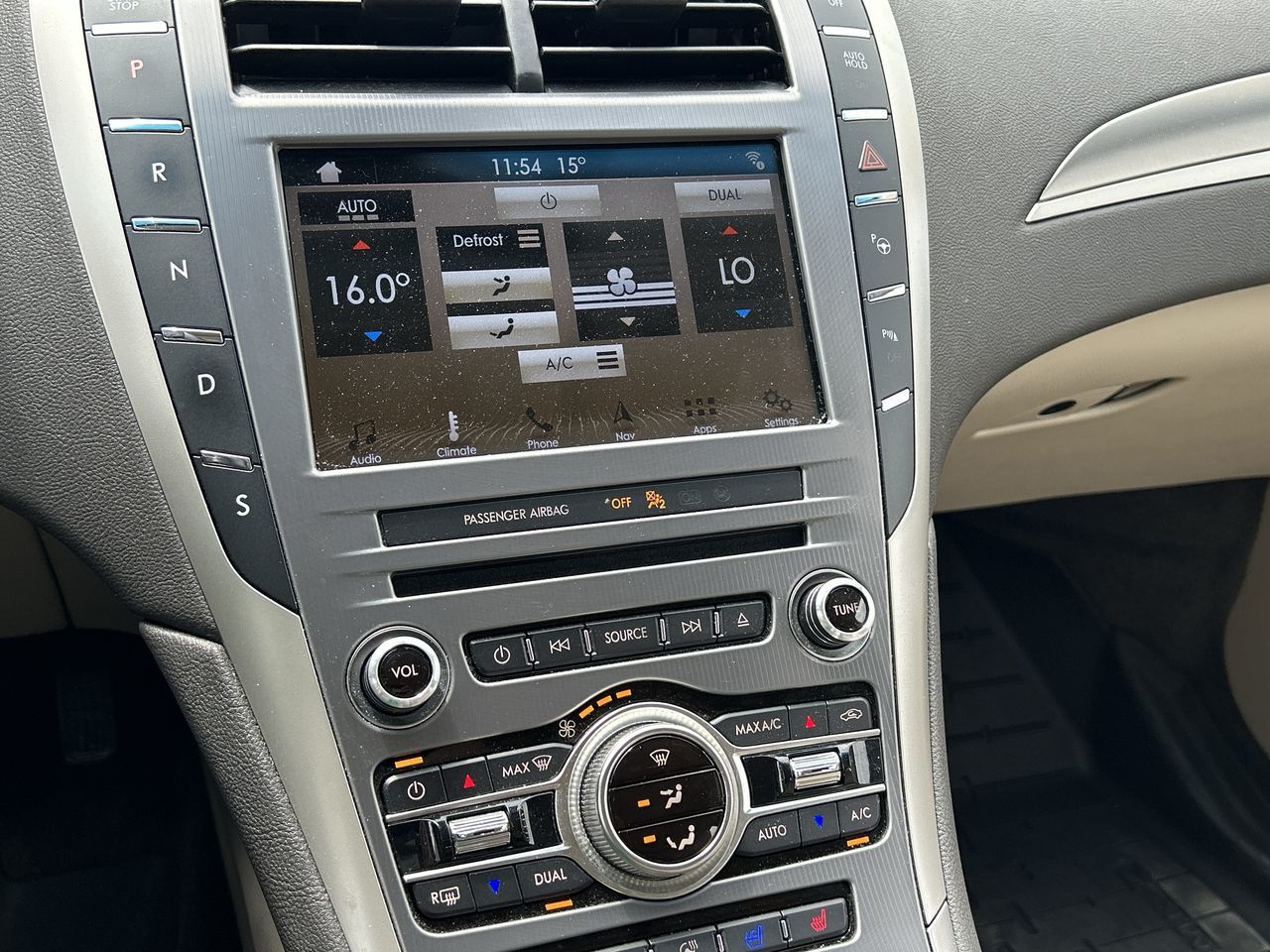 2018 Lincoln MKZ in Barrie, Ontario