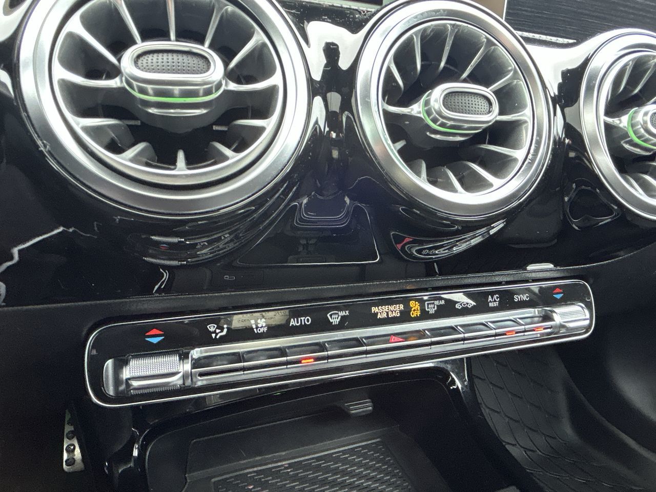 Mercedes-Benz A220  2020 à Barrie, Ontario