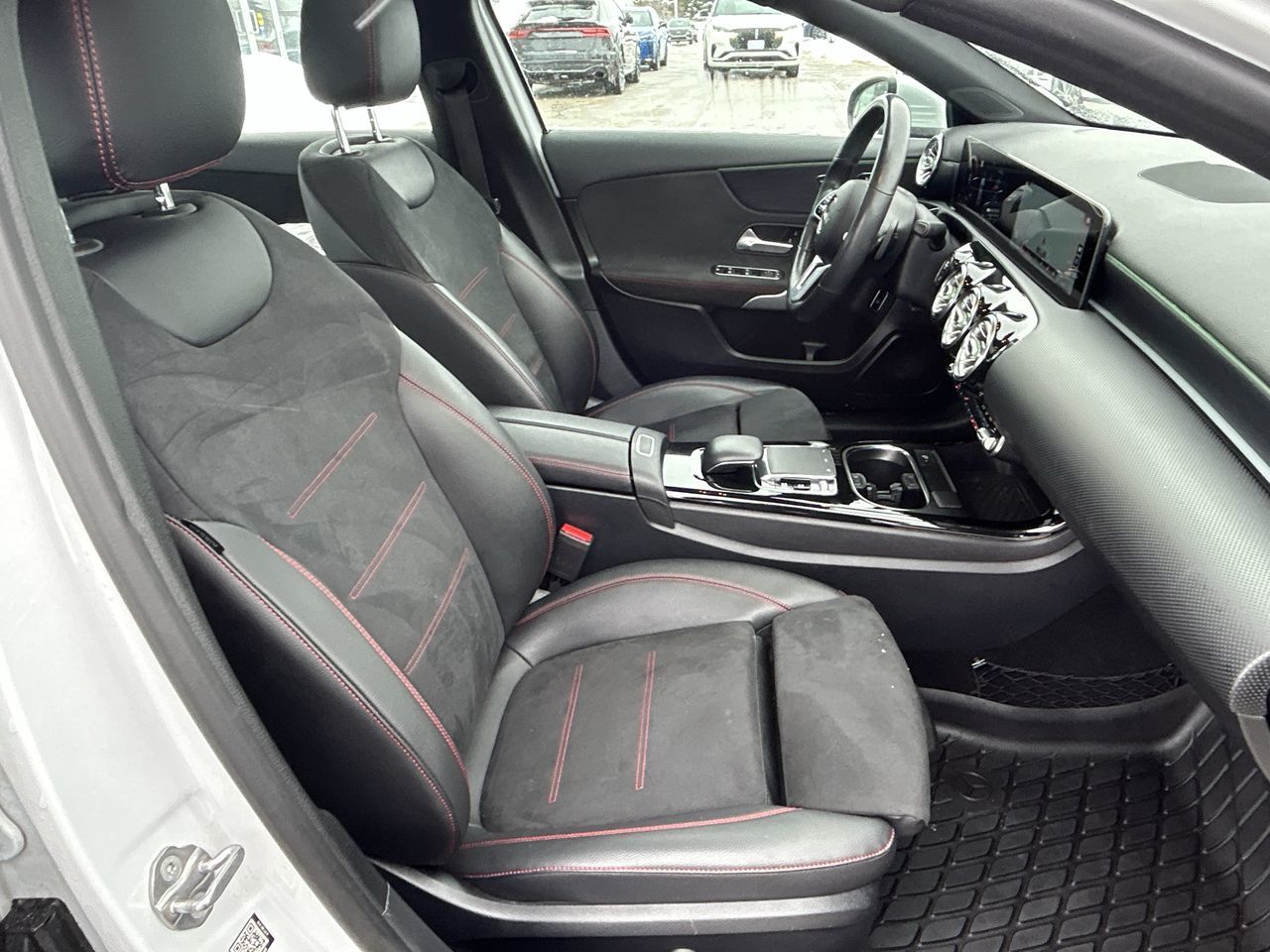 Mercedes-Benz A220  2020 à Barrie, Ontario