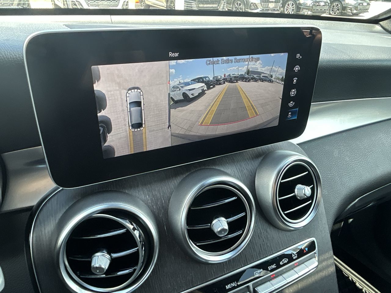 Mercedes-Benz GLC300  2020 à Barrie, Ontario