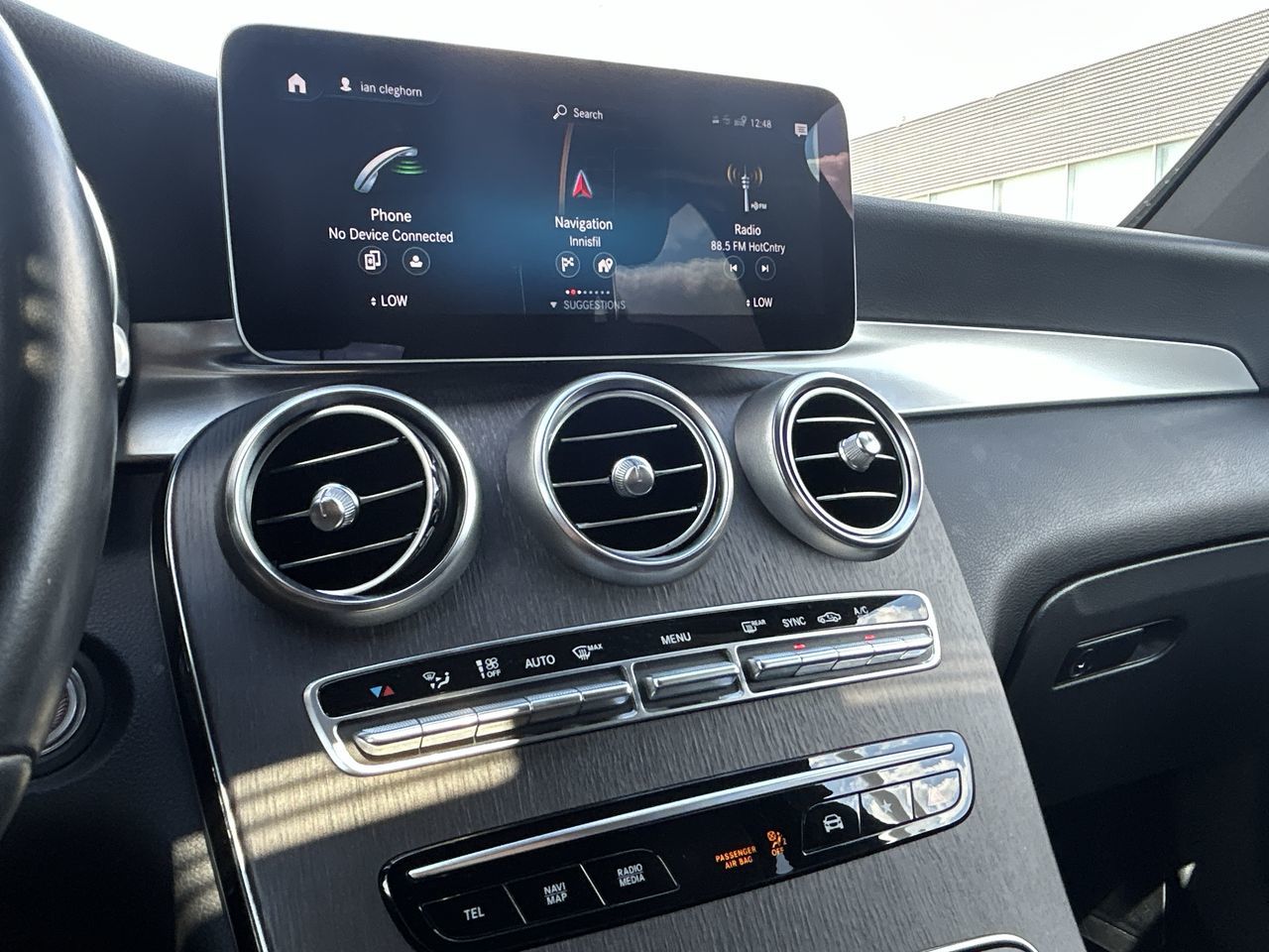 Mercedes-Benz GLC300  2020 à Barrie, Ontario