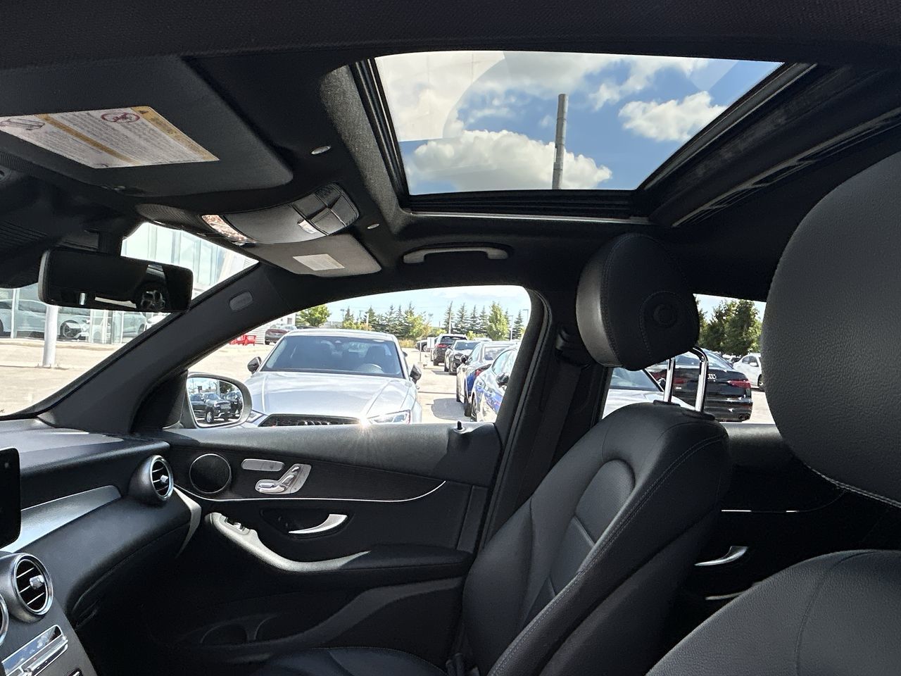 Mercedes-Benz GLC300  2020 à Barrie, Ontario