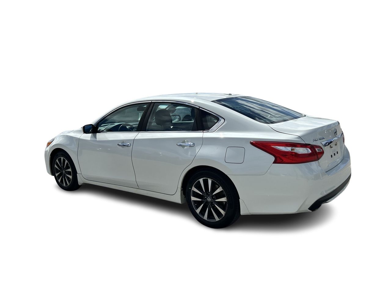 2016 Nissan Altima in Barrie, Ontario