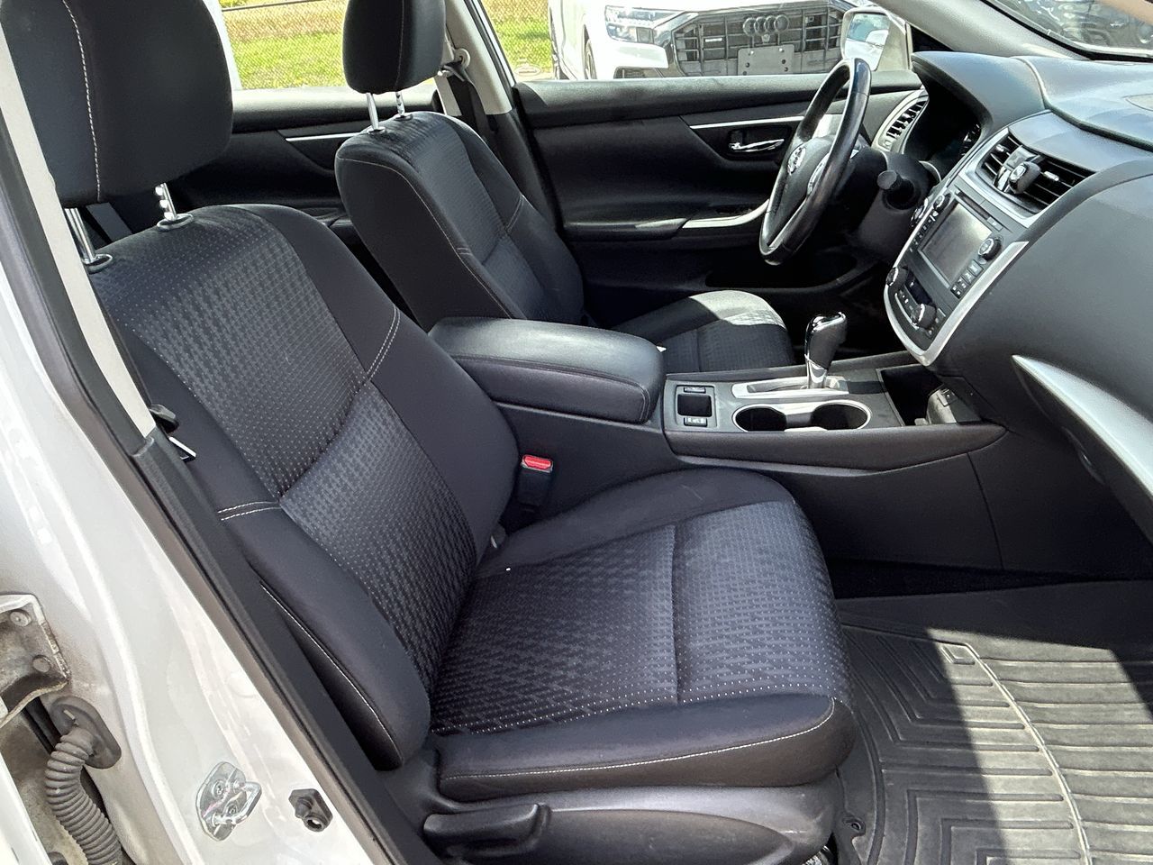 2016 Nissan Altima in Barrie, Ontario