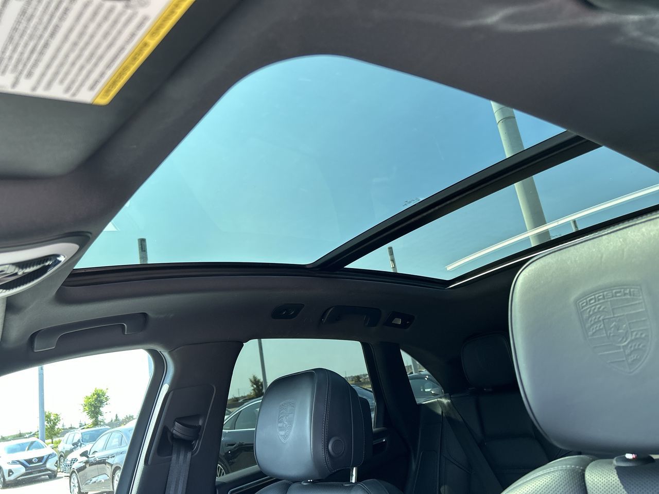 Porsche Macan  2023 à Barrie, Ontario