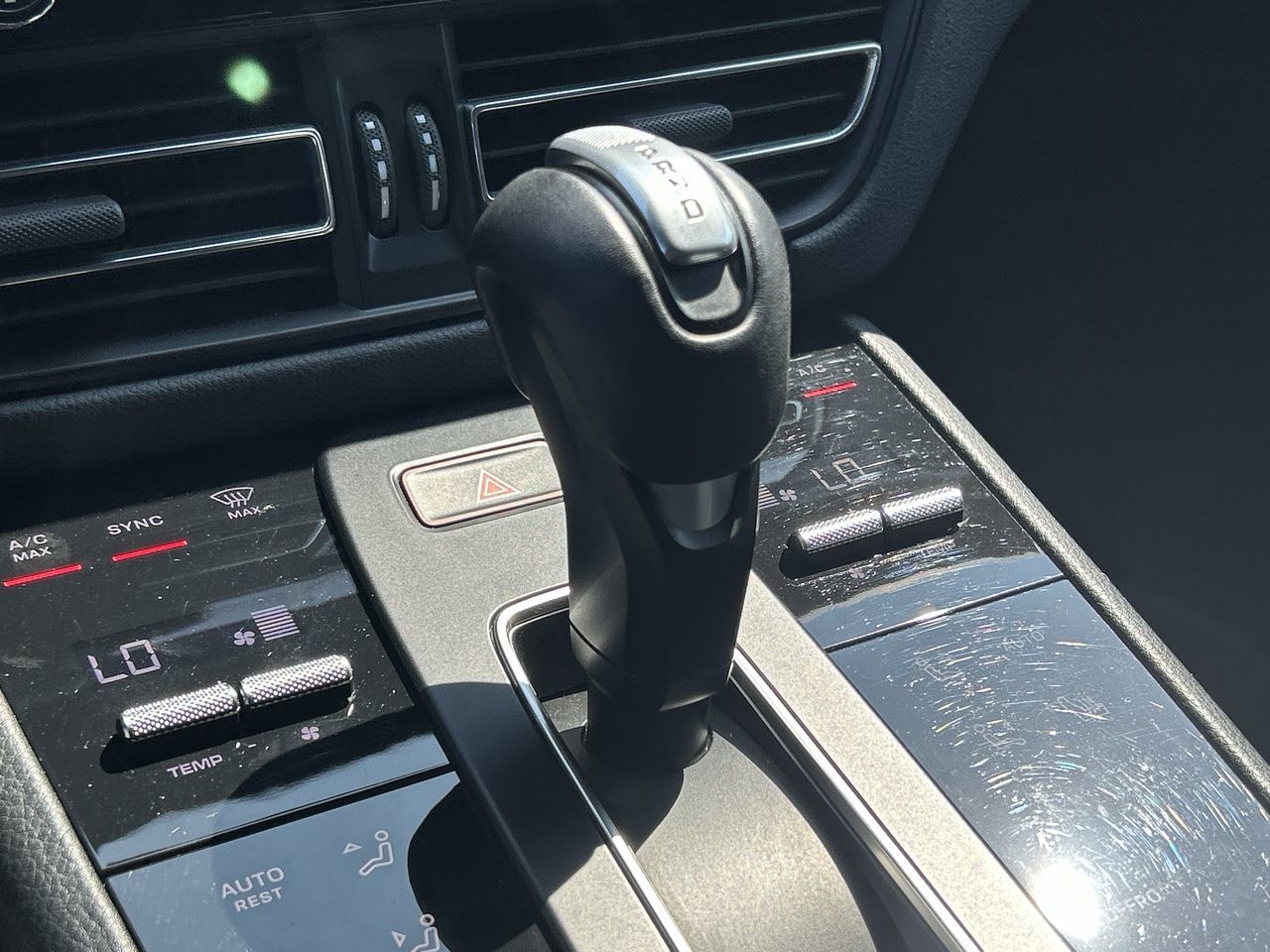 Porsche Macan  2023 à Barrie, Ontario