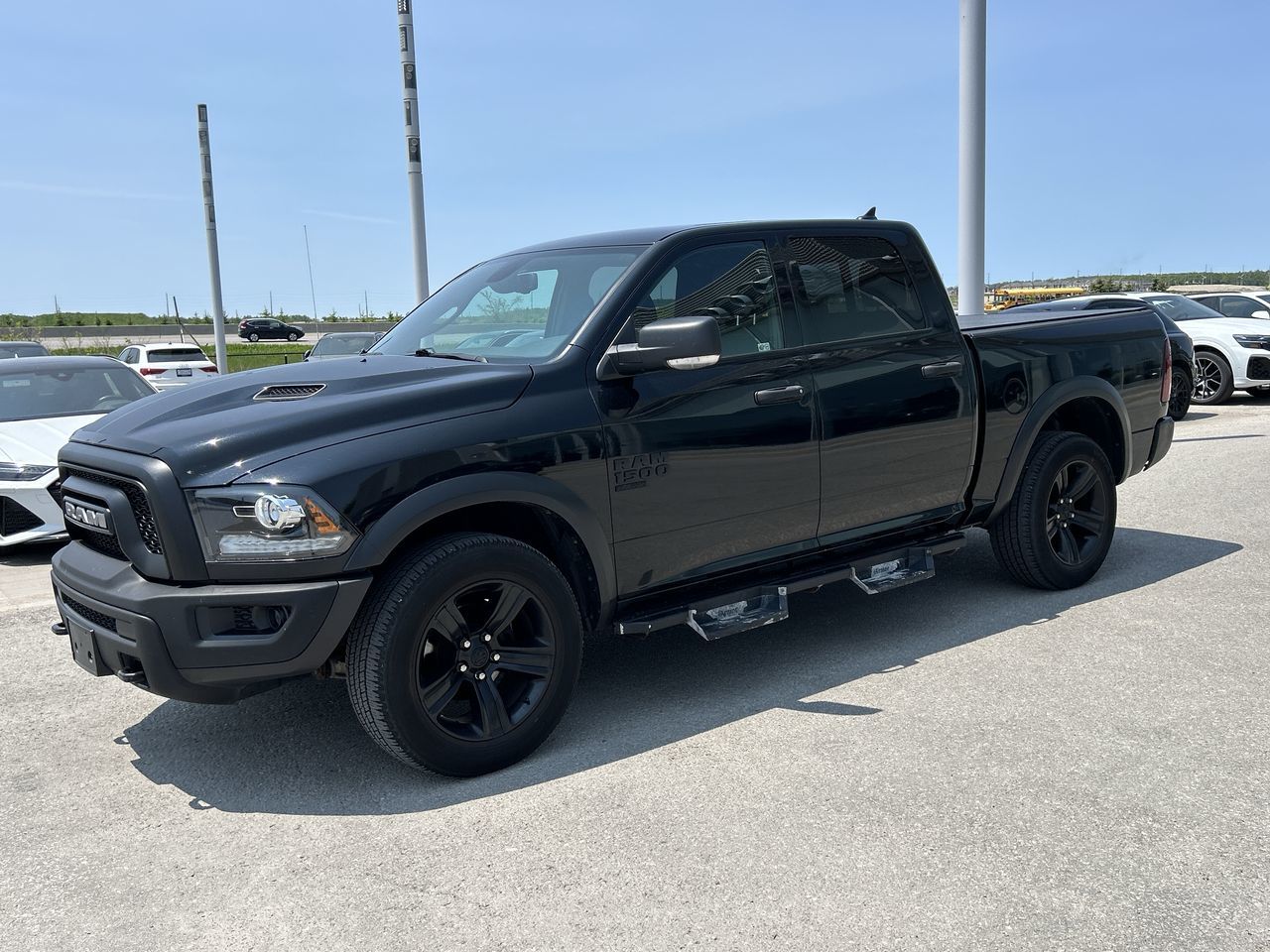 2021 Ram RAM 1500 Classic Crew Cab 4x4 (DS) in Barrie, Ontario