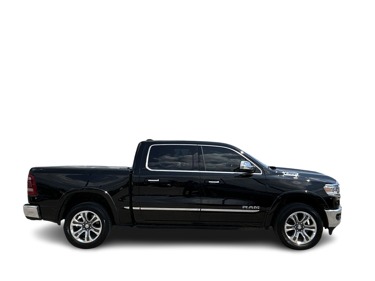 2022 Ram RAM 1500 Crew Cab 4x4 (dt) in Barrie, Ontario