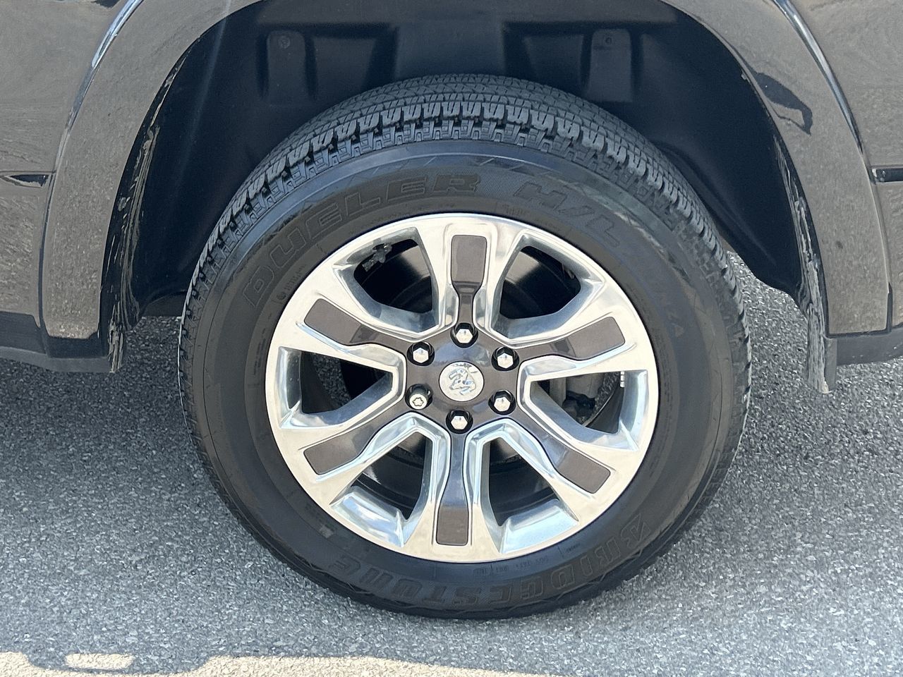 2022 Ram RAM 1500 Crew Cab 4x4 (dt) in Barrie, Ontario
