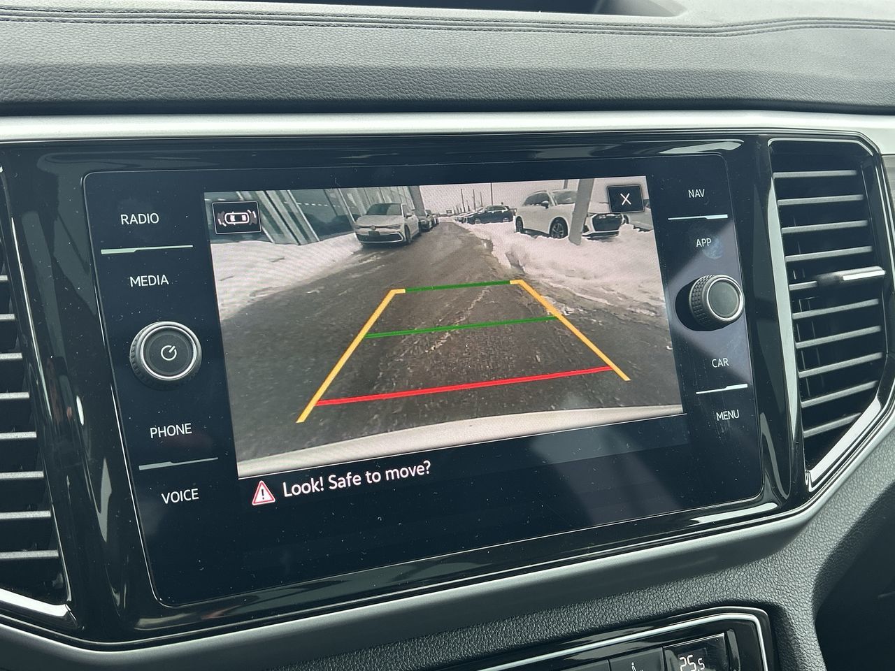 2023 Volkswagen Atlas in Barrie, Ontario