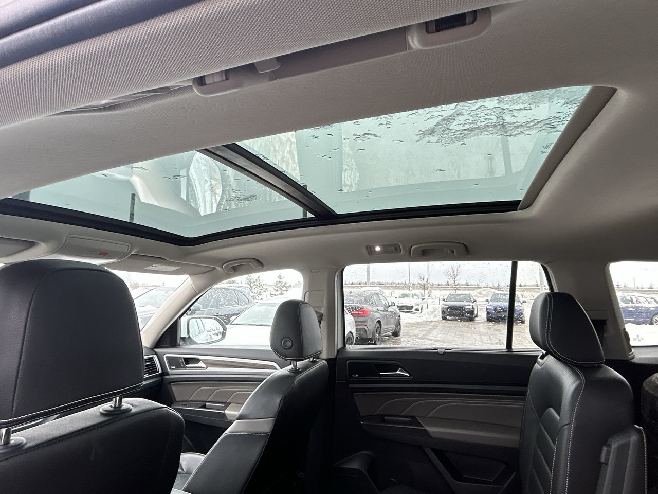 2023 Volkswagen Atlas in Barrie, Ontario