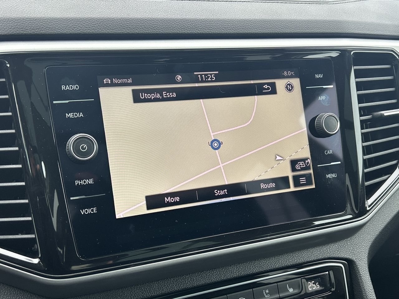 2023 Volkswagen Atlas in Barrie, Ontario