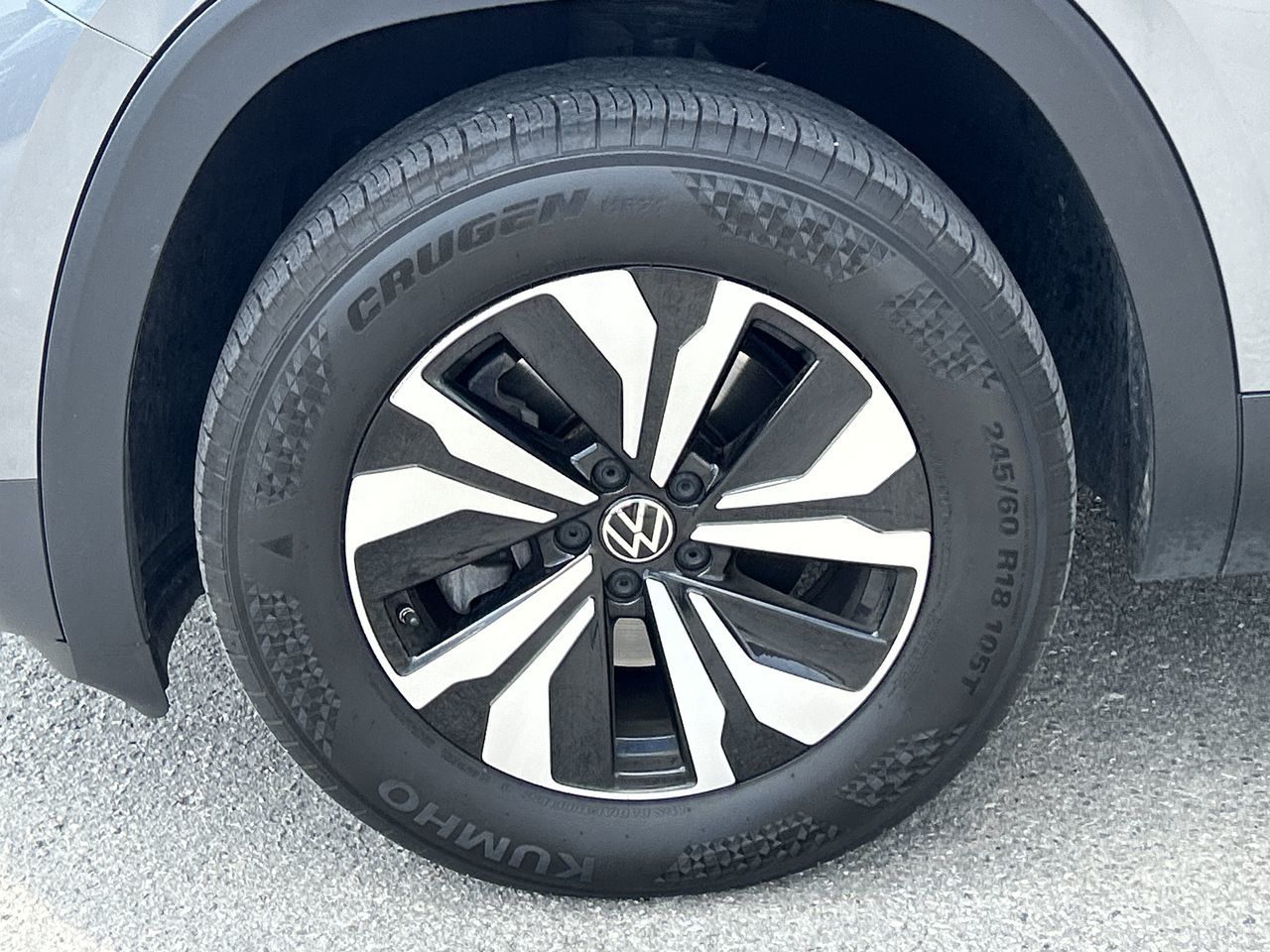 2024 Volkswagen Atlas in Barrie, Ontario