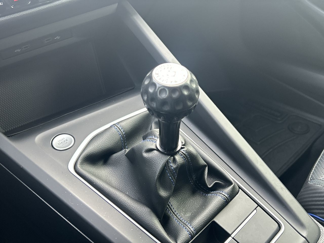 Volkswagen Golf R  2022 à Barrie, Ontario