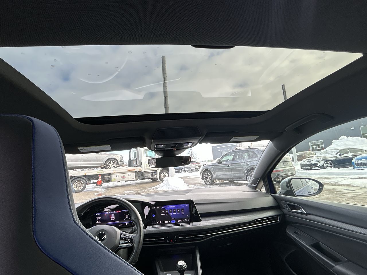 Volkswagen Golf R  2022 à Barrie, Ontario