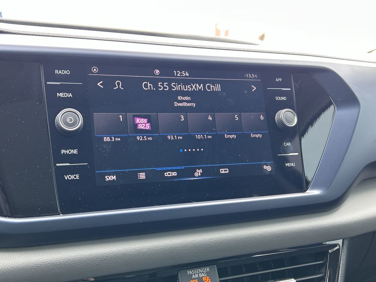 Volkswagen Taos  2023 à Barrie, Ontario