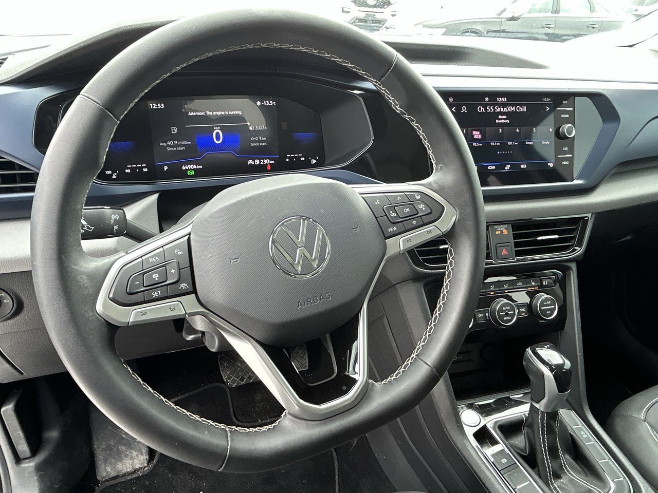 Volkswagen Taos  2023 à Barrie, Ontario