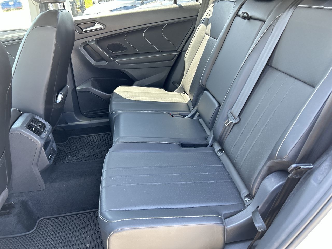 Volkswagen Tiguan  2022 à Barrie, Ontario