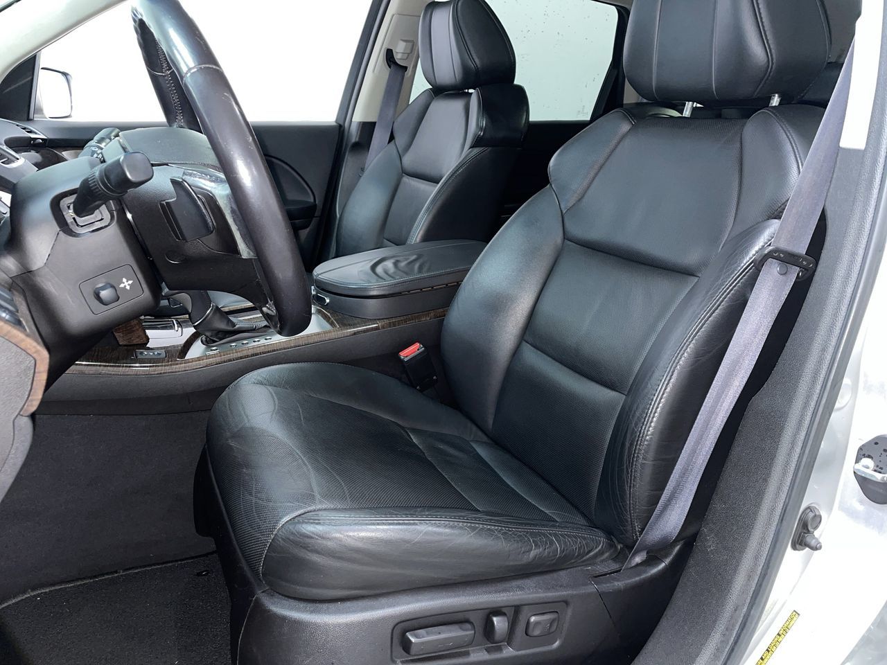 2011 Acura MDX in Vancouver, British Columbia