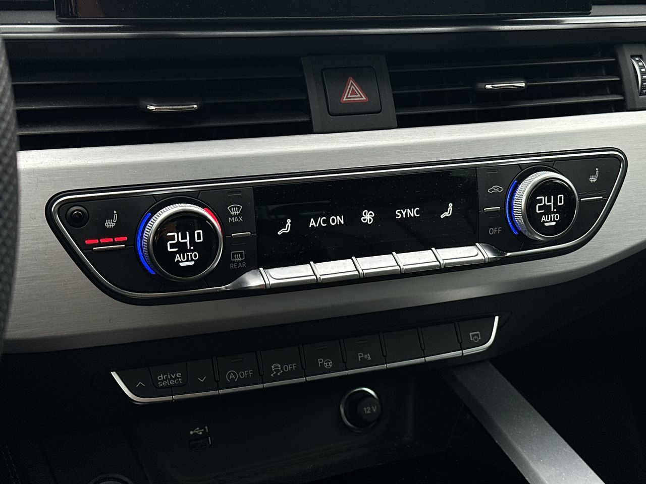 Audi A4  2023 à Vancouver, Colombie-Britannique