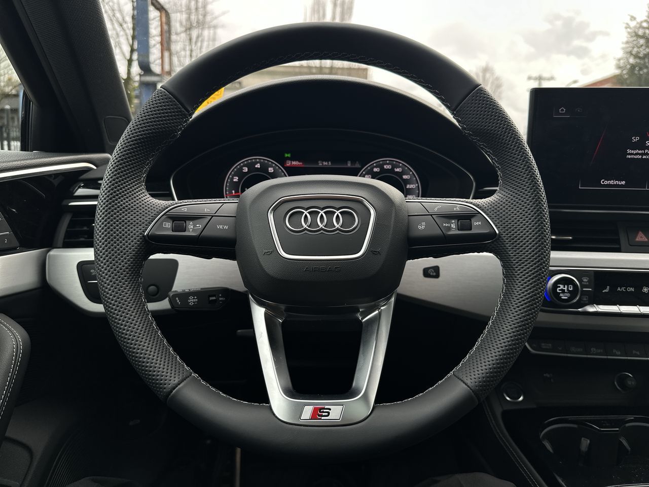 Audi A4  2023 à Vancouver, Colombie-Britannique