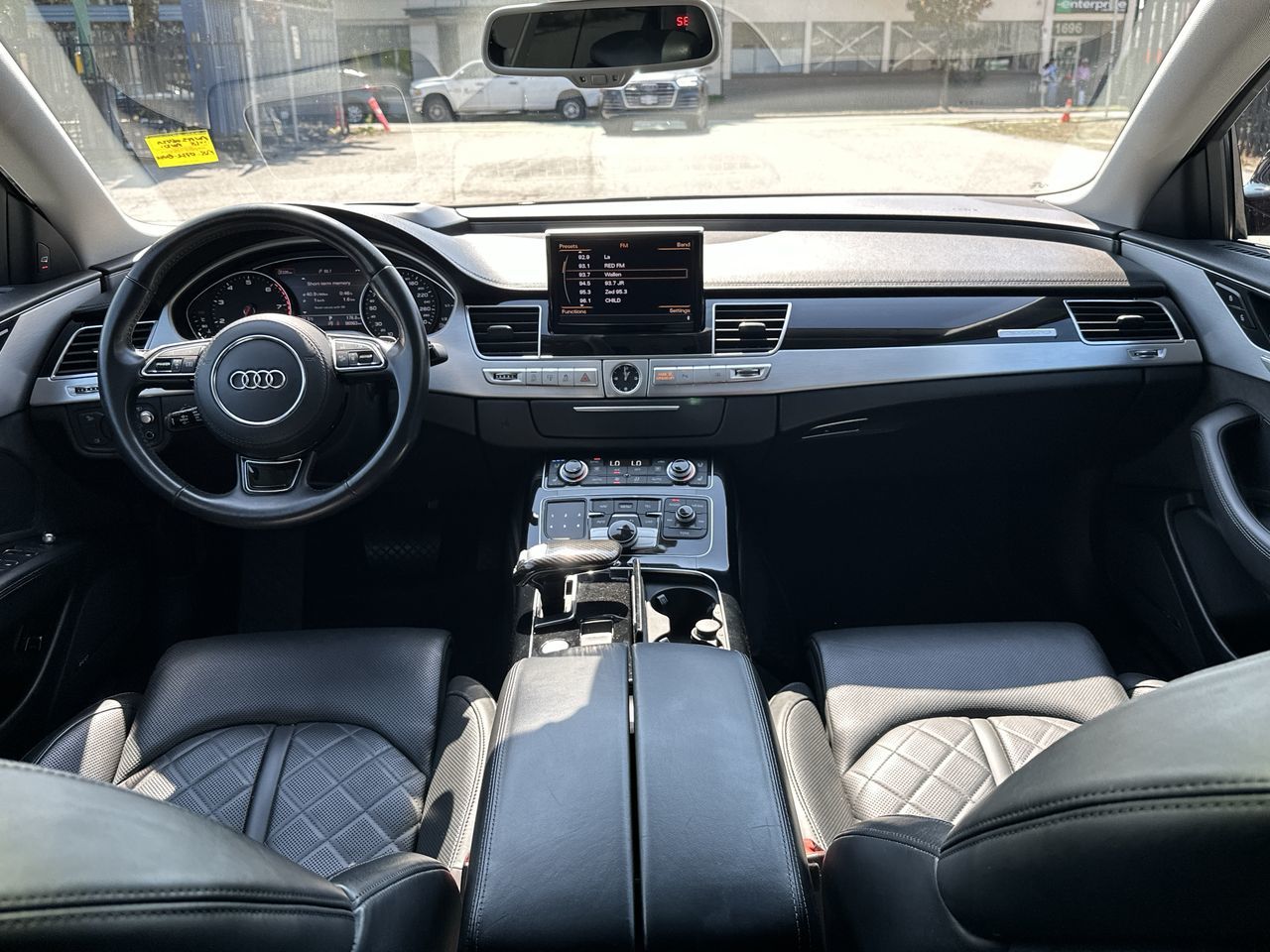 Audi A8  2018 à Vancouver, Colombie-Britannique