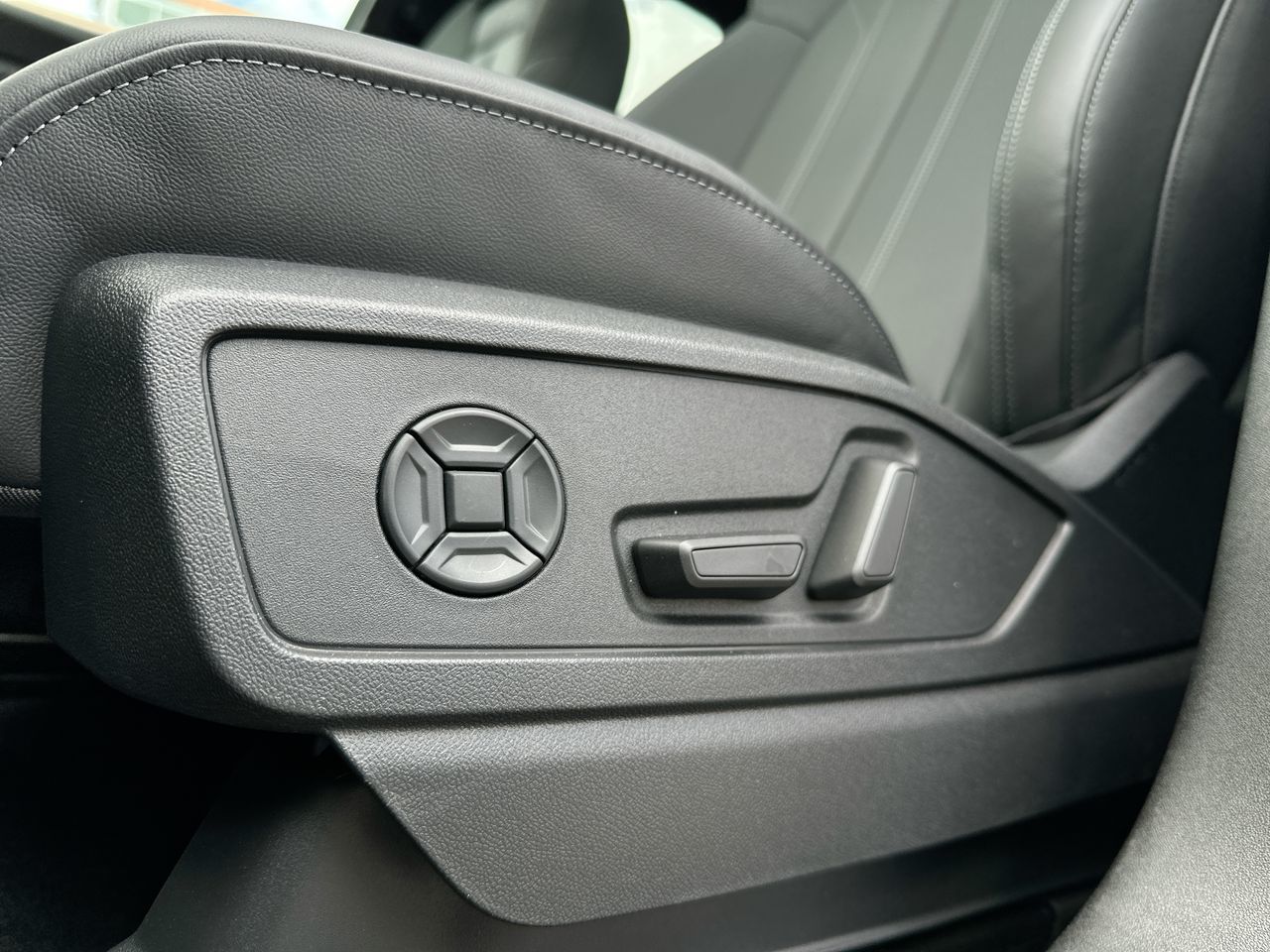 Audi All-New Q5  2025 à Vancouver, Colombie-Britannique