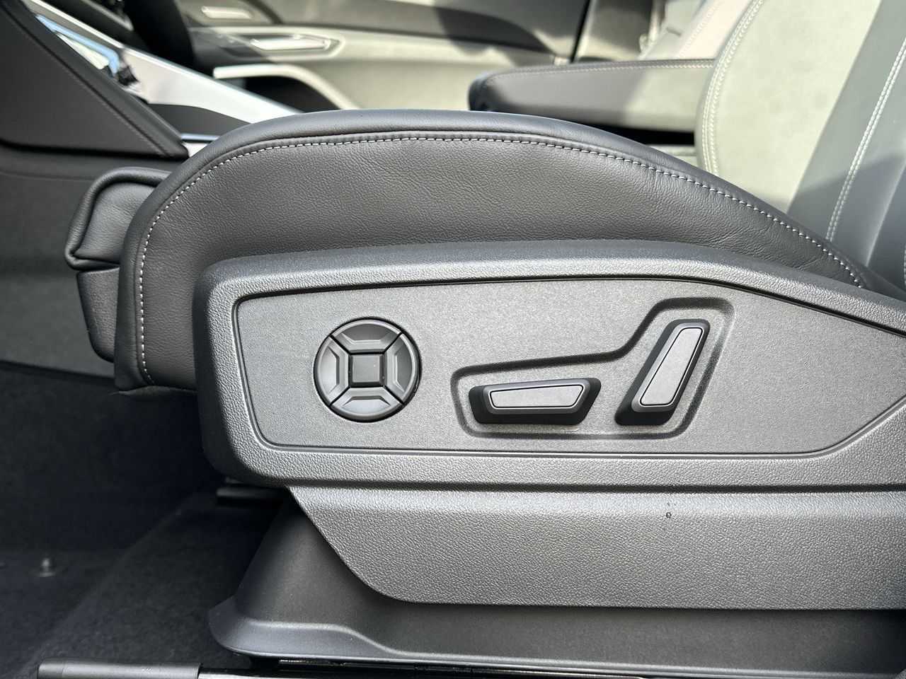 Audi All-New Q5  2025 à Vancouver, Colombie-Britannique