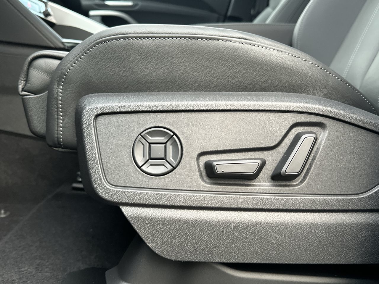 2025 Audi All-New Q5 in Vancouver, British Columbia