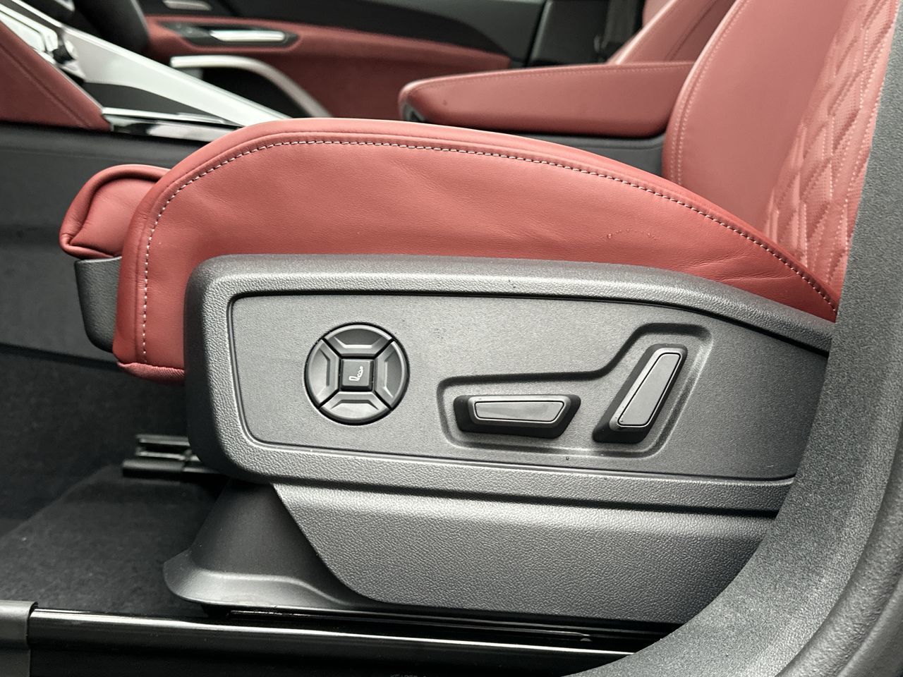 Audi All-New SQ5  2025 à Vancouver, Colombie-Britannique