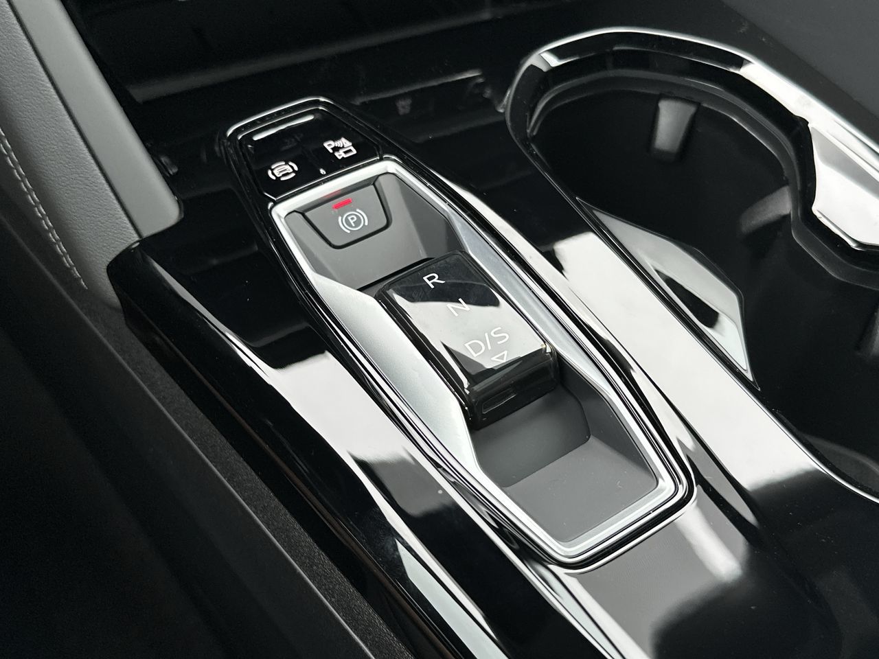 2025 Audi New Q5 in Vancouver, British Columbia