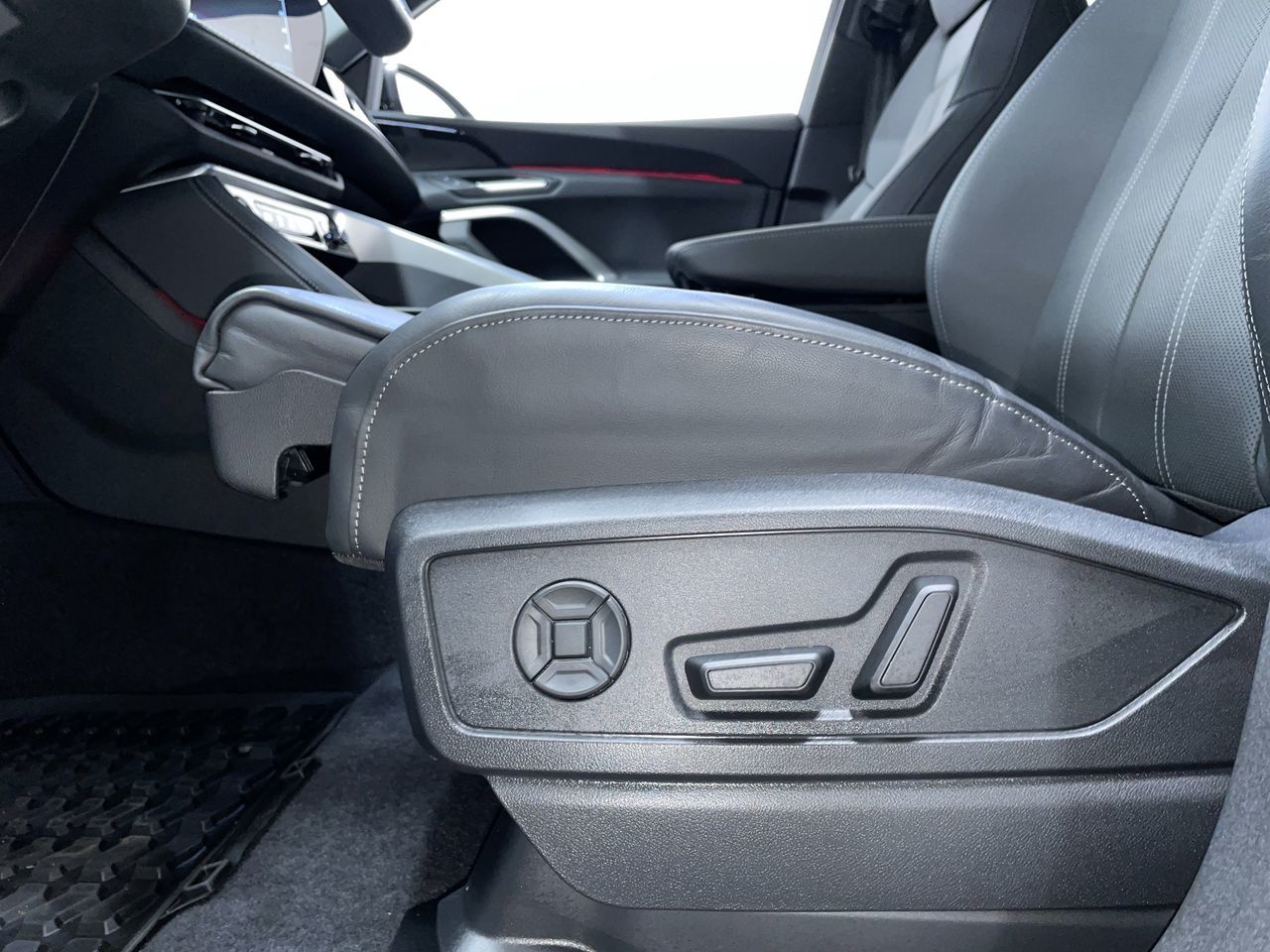 Audi New Q5  2025 à Vancouver, Colombie-Britannique