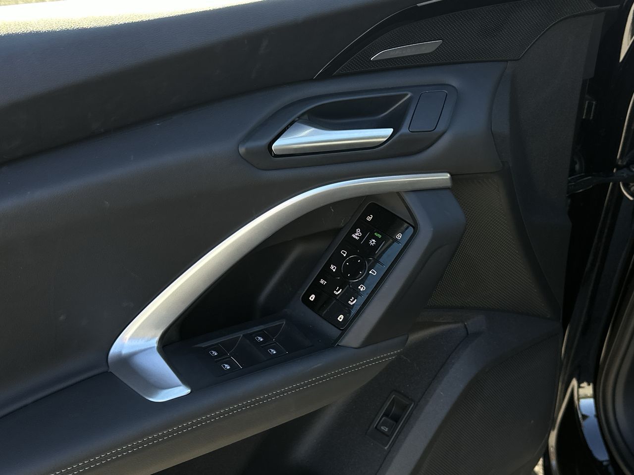 2025 Audi New Q5 in Vancouver, British Columbia