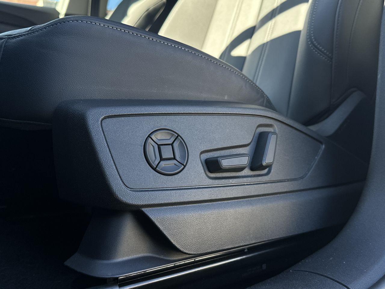 2025 Audi New Q5 in Vancouver, British Columbia