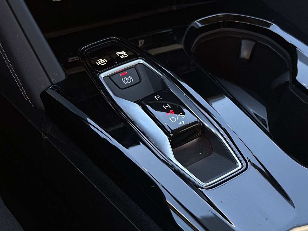 2025 Audi New Q5 in Vancouver, British Columbia